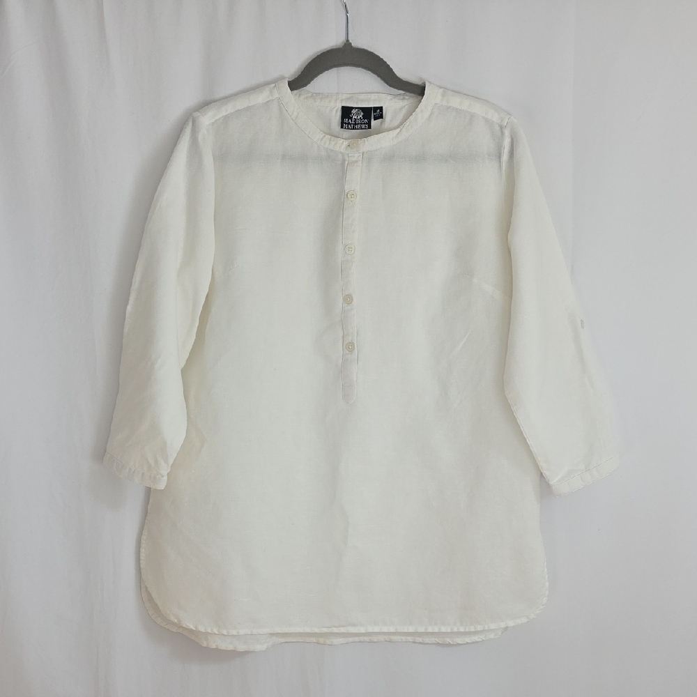 Madison Mathews White Linen Top.  Size Medium